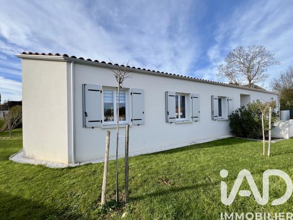 Maison à vendre 6 pièces 121 m² Breuil-Magné