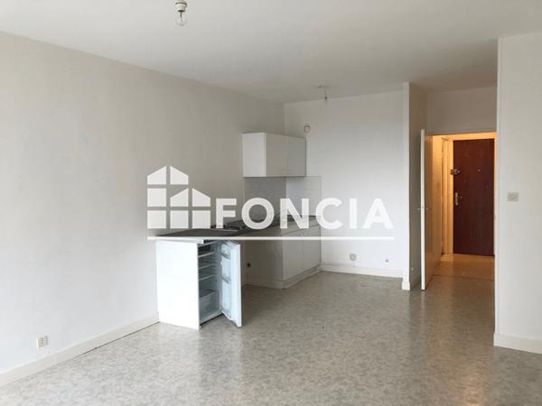 Location Studio 31.91 m² - RESIDENCE BELLEUVE FOUCOTTE Nancy 54000