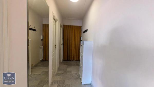 Appartement à louer 1 pièce 45.07m²