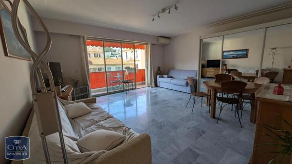 Appartement à louer 1 pièce 45.07m²