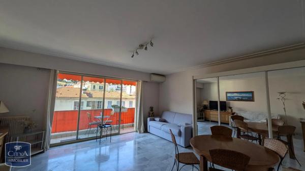 Appartement à louer 1 pièce 45.07m²