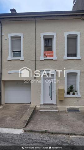 Appartement Duplex avec 3 chambres-mezzanine-caves-garage et jardin!
