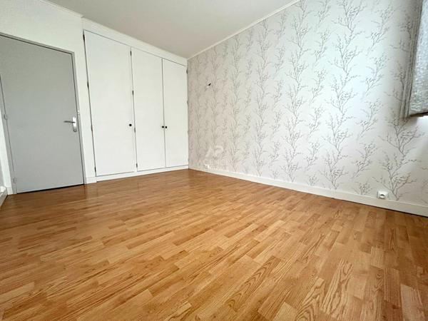 Appartement Poissy 4 pièce(s) 90 m2 299 900 € **  - Référence  9211