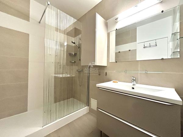 Appartement Poissy 4 pièce(s) 90 m2 299 900 € **  - Référence  9211