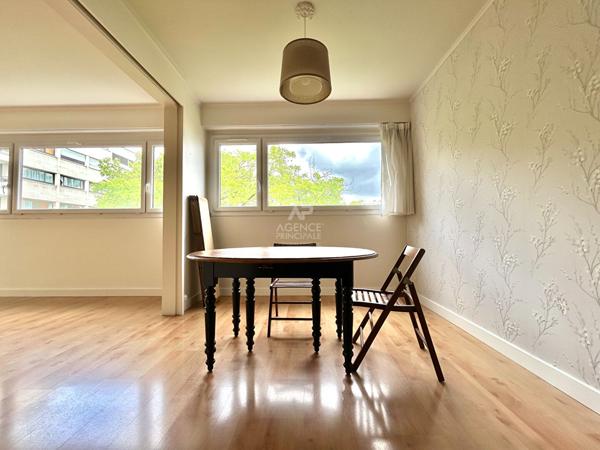 Appartement Poissy 4 pièce(s) 90 m2 299 900 € **  - Référence  9211