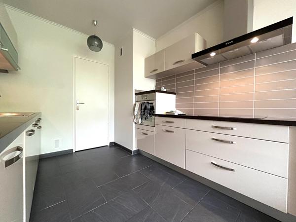 Appartement Poissy 4 pièce(s) 90 m2 299 900 € **  - Référence  9211