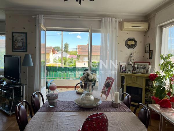 Maison Tassin La Demi Lune 6 pièce(s) 147 m2