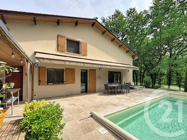 Maison à vendre  6 pièces - 206 m 2   MONTPON MENESTEROL  - 24