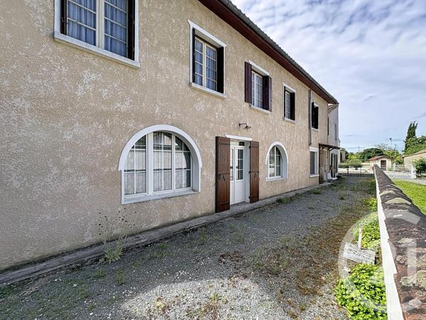 Maison à vendre  6 pièces - 206 m 2   MONTPON MENESTEROL  - 24