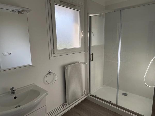 Location Appartement 3 pièces 75 m2 à Chartres