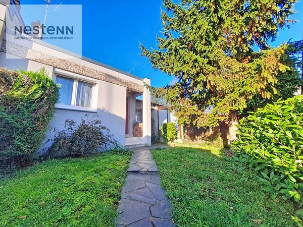 SARAN LIMITE ORLEANS MURLINS - MAISON DE PLAIN PIED 72m2 - 2 CHAMBRES - GARAGE - JOLI JARDIN - LUMINEUSE - SOUS SOL ENTERRE DE 40m2 ! BUS ET COMMERCES A PIED