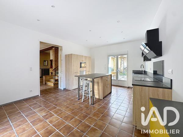Maison à vendre 4 pièces 145 m² Armissan