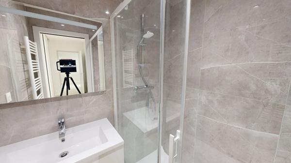 Appartement Montreuil 5 pièce(s) 104.14 m2