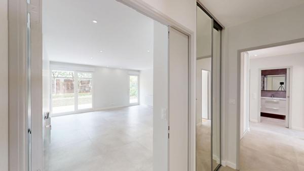 Appartement Montreuil 5 pièce(s) 104.14 m2