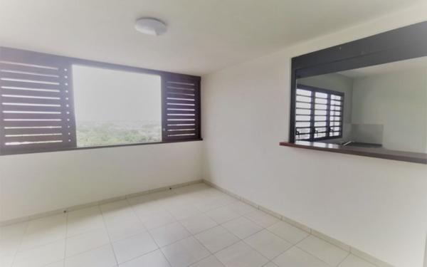 Appartement à vendre    3 pièces •  Remire-Montjoly