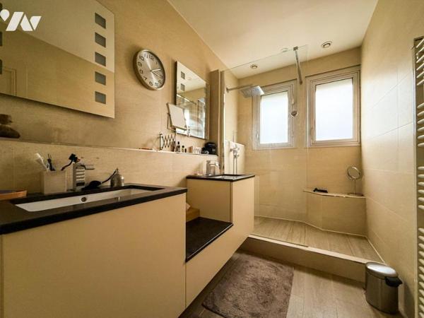 NANTES PERVERIE - Maison T6 de 150 m² avec garage et dépendance