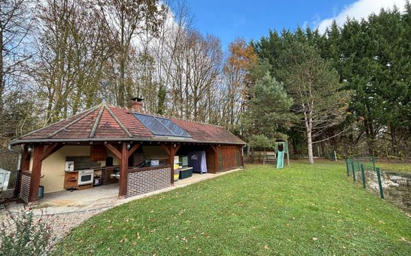 Maison à vendre    5 pièces • 150 m2 Champs-sur-Yonne