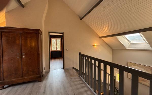 Maison à vendre    5 pièces • 150 m2 Champs-sur-Yonne