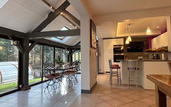 Maison à vendre    5 pièces • 150 m2 Champs-sur-Yonne