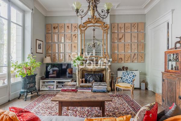 RARE À LA VENTE - T5 140m² Bourgeois Adresse d'Exception