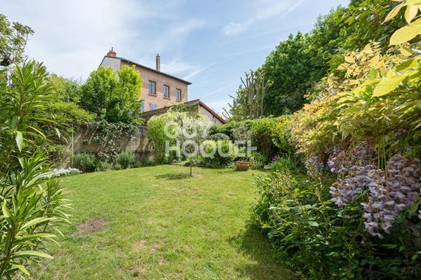 RARE À LA VENTE - T5 140m² Bourgeois Adresse d'Exception