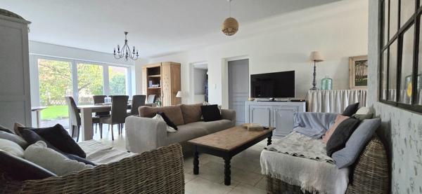 Maison 9 pièces - 202 m²