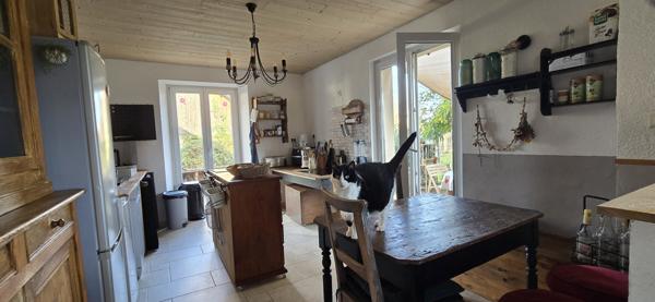 Maison 9 pièces - 202 m²