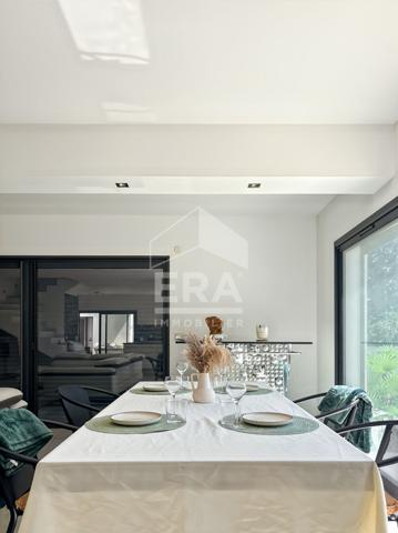 Maison Plan De Cuques 5 pièces 170 m2 13380