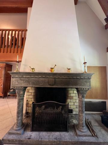 Maison 11 pièces 391.05 m2