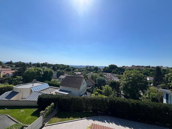 Maison 11 pièces 391.05 m2