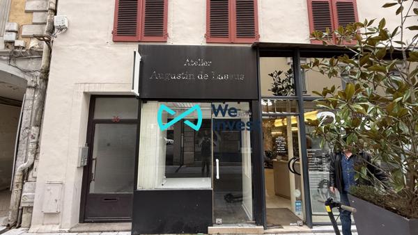 Local commercial de 21m² au c&oelig;ur de Pau