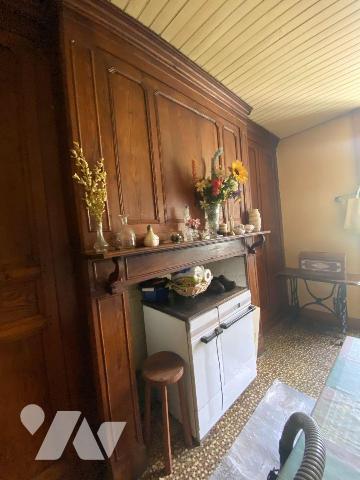 A vendre sur la commune du Vigean, sans aucun vis à vis, à proximité de la Vallée du Mars et of...