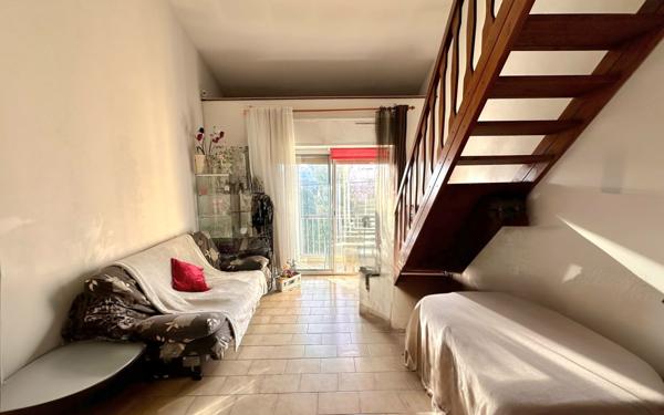 Appartement à vendre    3 pièces • 54 m2 Six-Fours-les-Plages