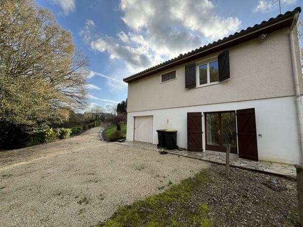 Maison à louer |  Nanteuil-en-Vallée |  4 pièces | 85 m²