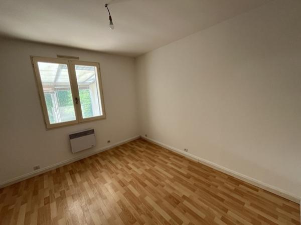 Maison à louer |  Nanteuil-en-Vallée |  4 pièces | 85 m²