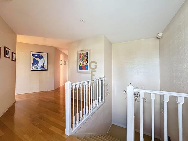 EN FOND D'ALLÉE MAISON INDIVIDUELLE DANS UN SECTEUR PRISÉ