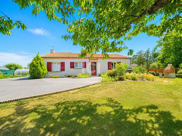 Maison Pont Saint Martin 6 pièce(s) 125 m2