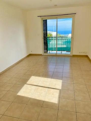 Appartement à vendre 1 pièce 26.7m² Le Tampon (97430)