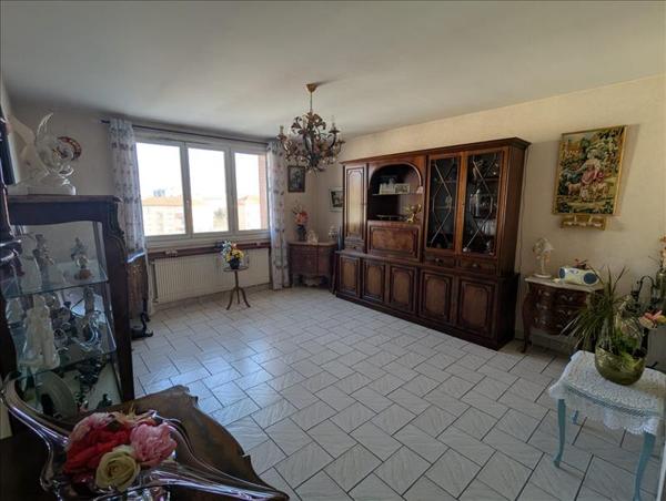 Appartement à vendre |  Villeurbanne |  3 pièces | 70 m²