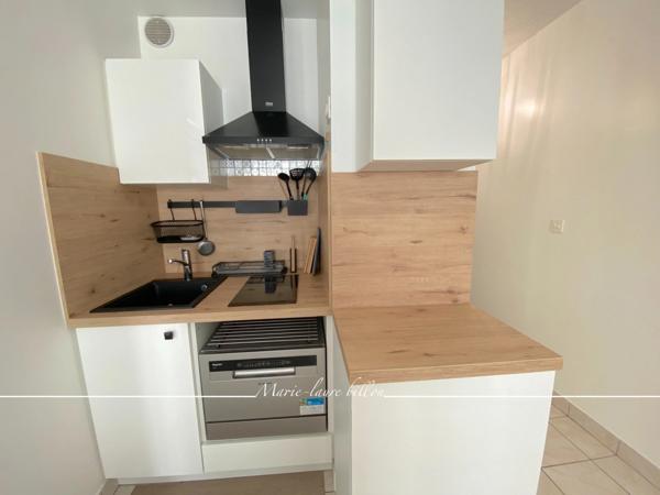 Appartement à vendre 2 pièces LES SABLES D'OLONNE (85), hyper centre, à deux pas de la plage, du remblai et des commerces.