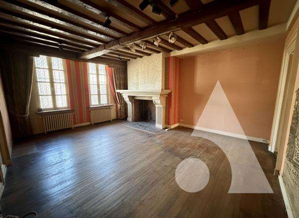 Maison 10 pièces 328.3 m2