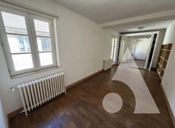 Maison 10 pièces 328.3 m2