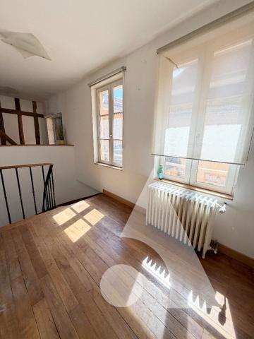 Maison 10 pièces 328.3 m2