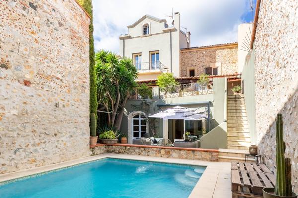 Vente Maison de luxe Perpignan 10 Pièces 300 m²