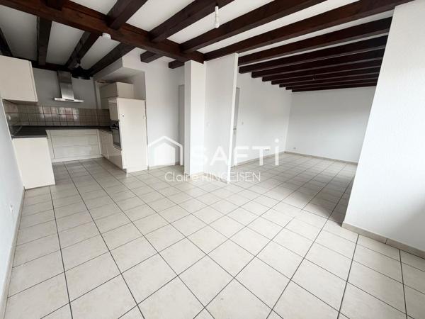 Appartement en duplex de 89m² situé au calme à Sarralbe