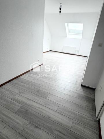 Appartement en duplex de 89m² situé au calme à Sarralbe