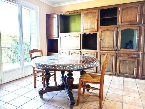 MAISON MESANGER 8 PIECES