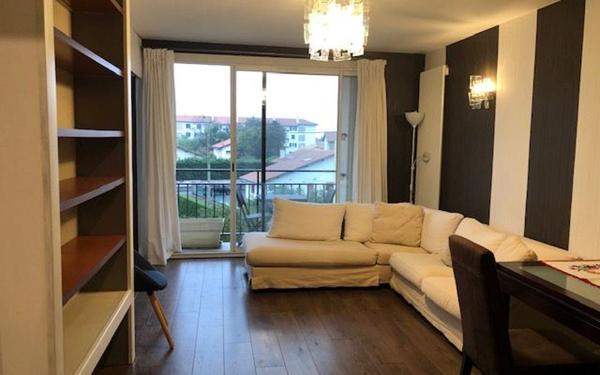 Appartement à louer    4 pièces •  Biarritz