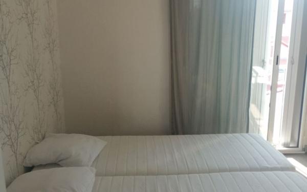 Appartement à louer    4 pièces •  Biarritz