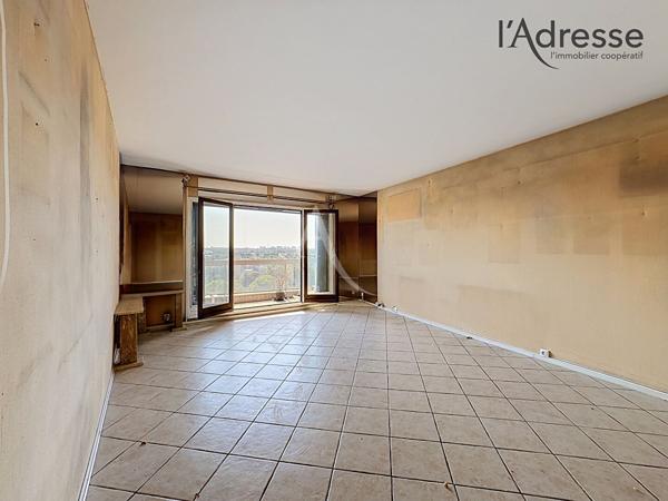 PUTEAUX/Pont de Neuilly 3 pièces dernier étage balcon cave box